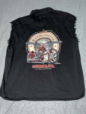 Black Hills Rally Sturgis 2009 Mens XL Black Sleeveless Cut Off Denim Shirt